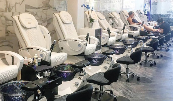 Relax and Rejuvenate with Whale Spa Pedicure Chairs: The Ultimate Pedicure Experience